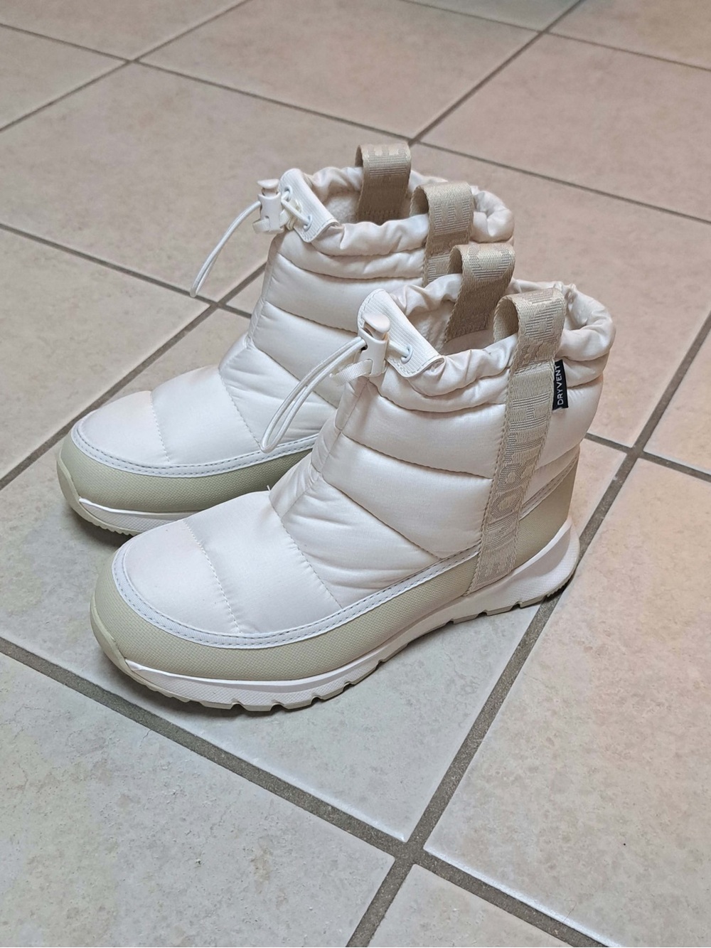 The North Face Youth ThermoBall Pull-On Waterproof Boots ' Big Kids Size 4Y - Picture 3 of 11
